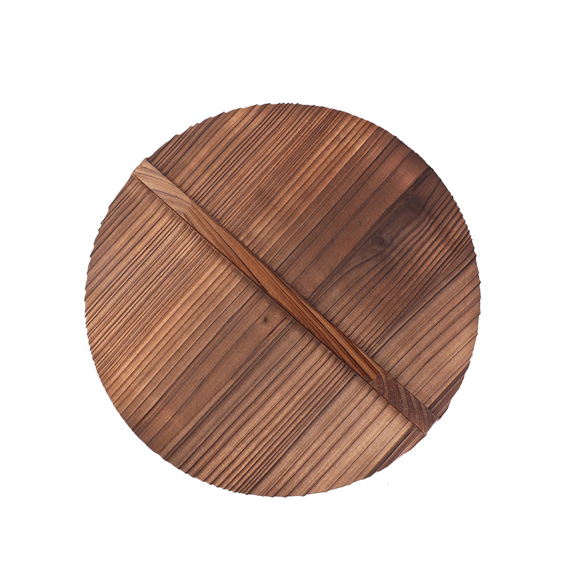 Cubierta de olla ardiente tradicional carbonizada a la antigua de madera cubierta de olla de abeto antidesbordamiento de hogar de madera redonda carbonizada en stock
