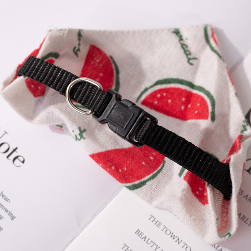 Factory direct selling cat supplies, linen printed cat triangle scarf collar, fruit linen adjustable saliva towel collar