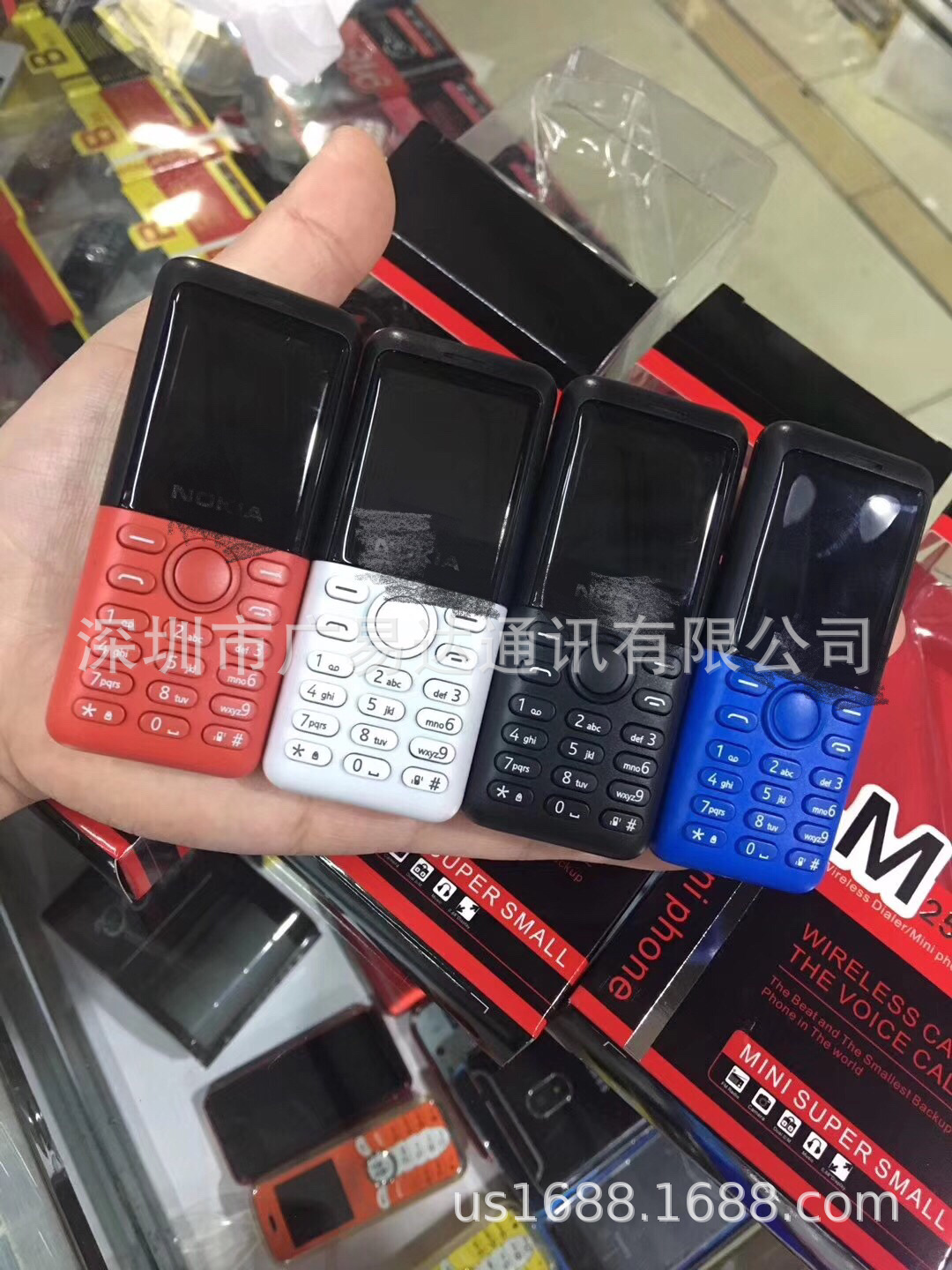 Cross border new pattern pocket Mini 2500 Bluetooth Mini Straight Key mobile phone Bluetooth Dialer Multinational Language