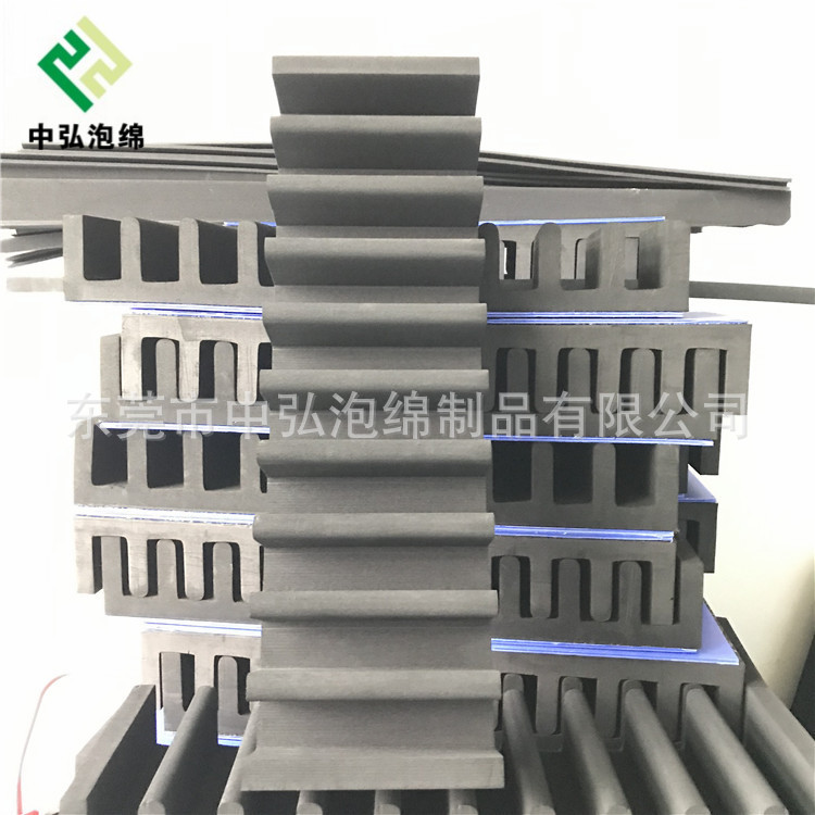 彩色eva一体切割成型圆柱 EVA半圆柱 eva半圆条 eva空心管