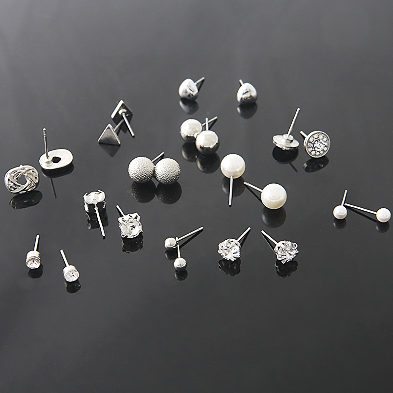 Simple Pearl Earrings Six-claw Zircon Inlaid Diamond Pearl Geometric Earrings 20 Pairs Set display picture 2