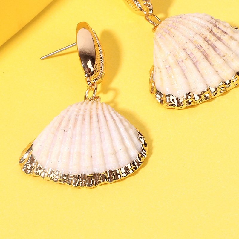 Exaggerated Bohemian Shell Earrings display picture 10