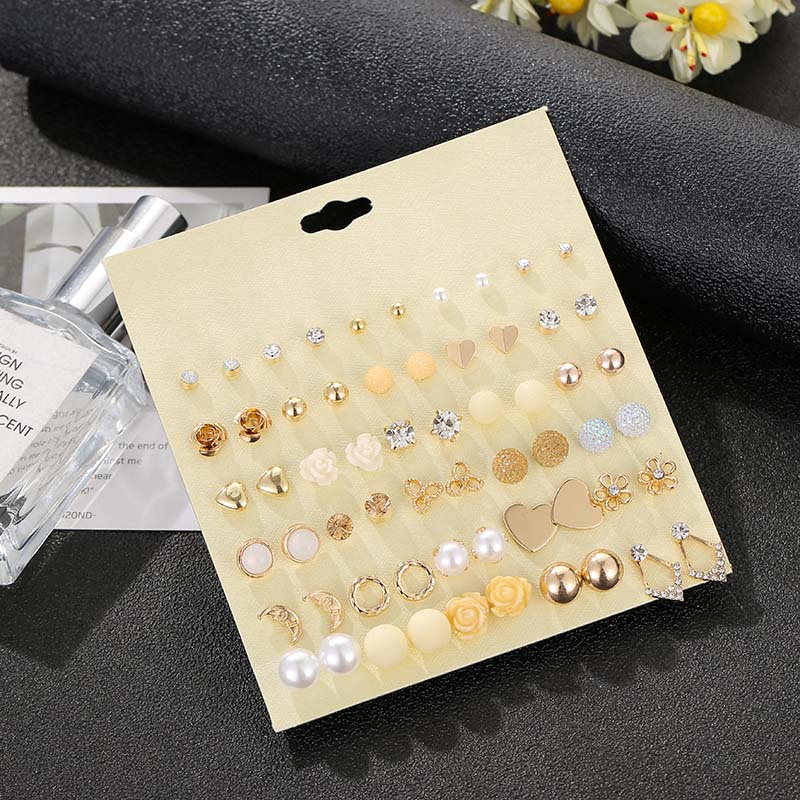 Vintage Studded Rhinestone Flower Pearl Earrings 30 Pairs Of Gold Earrings display picture 4