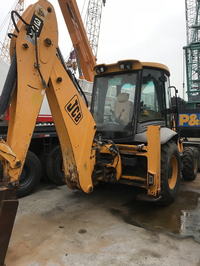 jcb-3cx