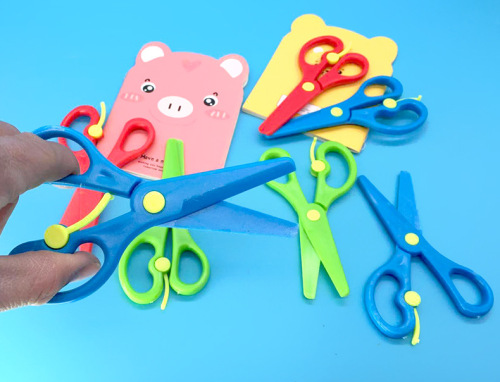 Children's plastic scissors safety student scissors kindergarten handmade safety scissors anti-pinch elastic scissors DIY toys