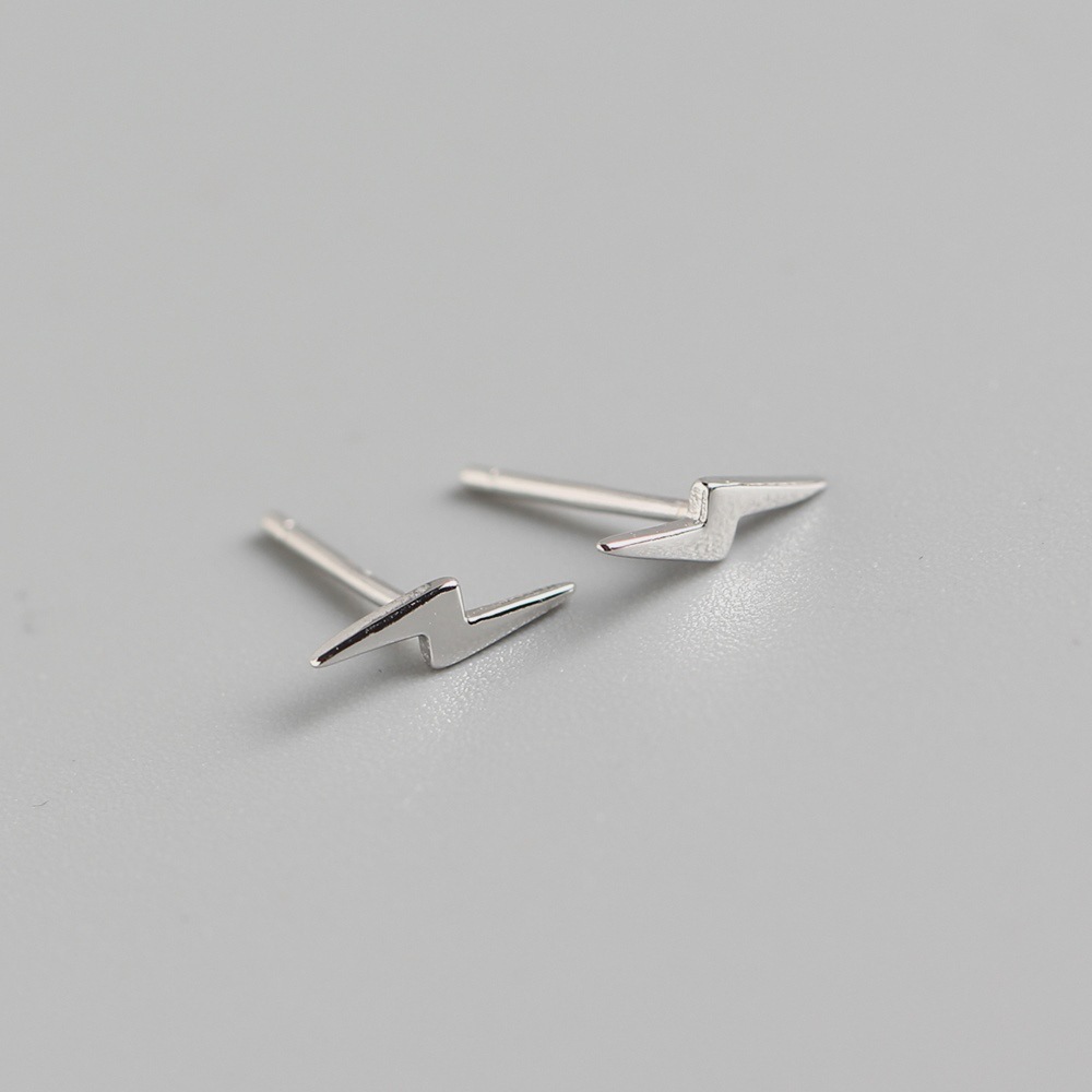 Simple Style Lightning Sterling Silver Polishing Ear Studs 1 Pair display picture 5