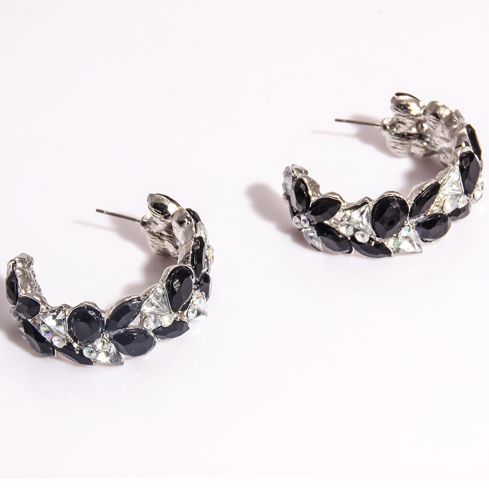 Fashion C-shaped Alloy Earrings With Rhinestones display picture 10