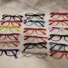 儿童特价光学眼镜架样品尾数量大优惠儿童眼镜框CP插针系列订单