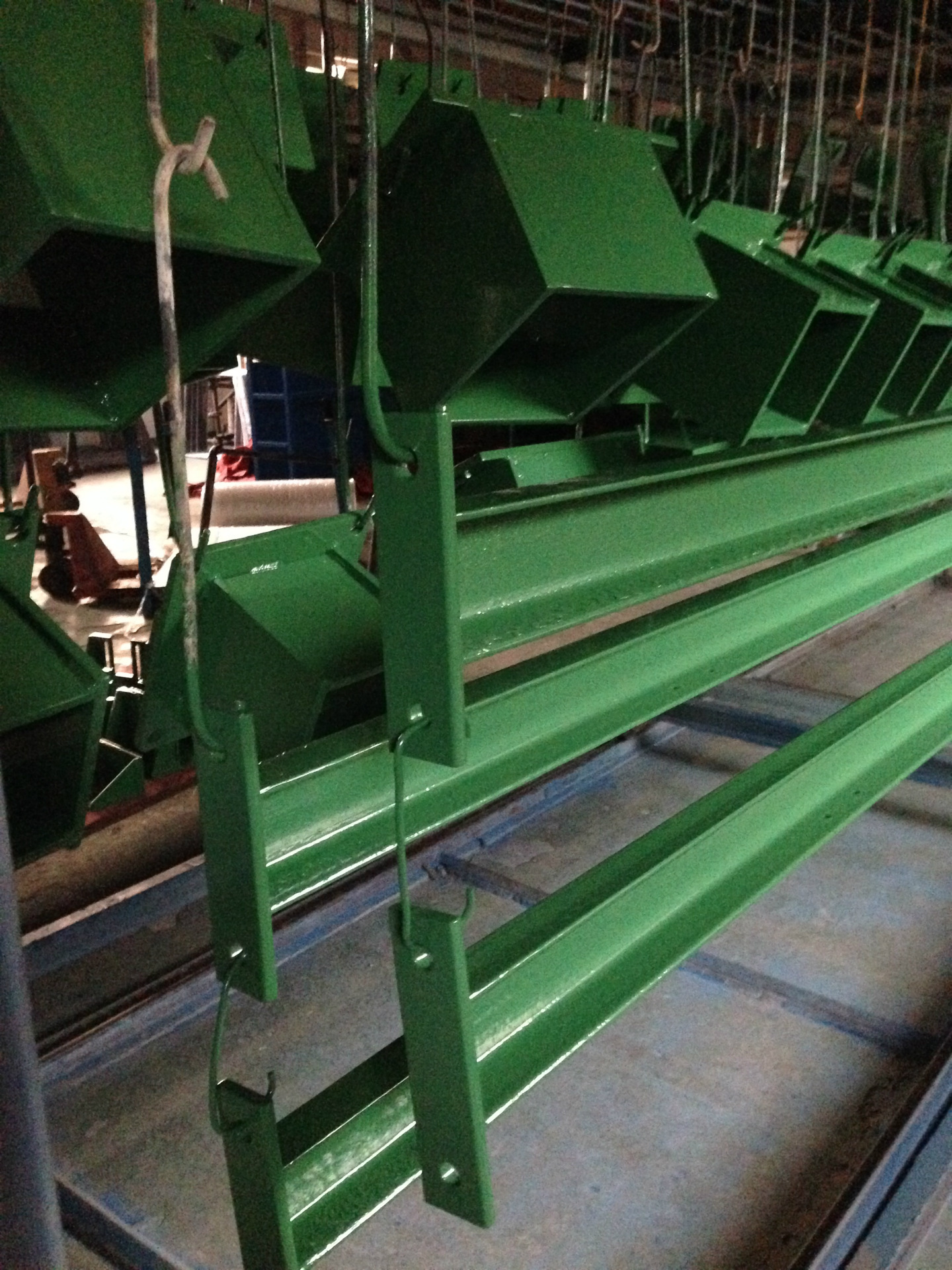 东莞黄江烤漆厂钣金机箱机柜喷涂加工2000平方厂房带环保批文