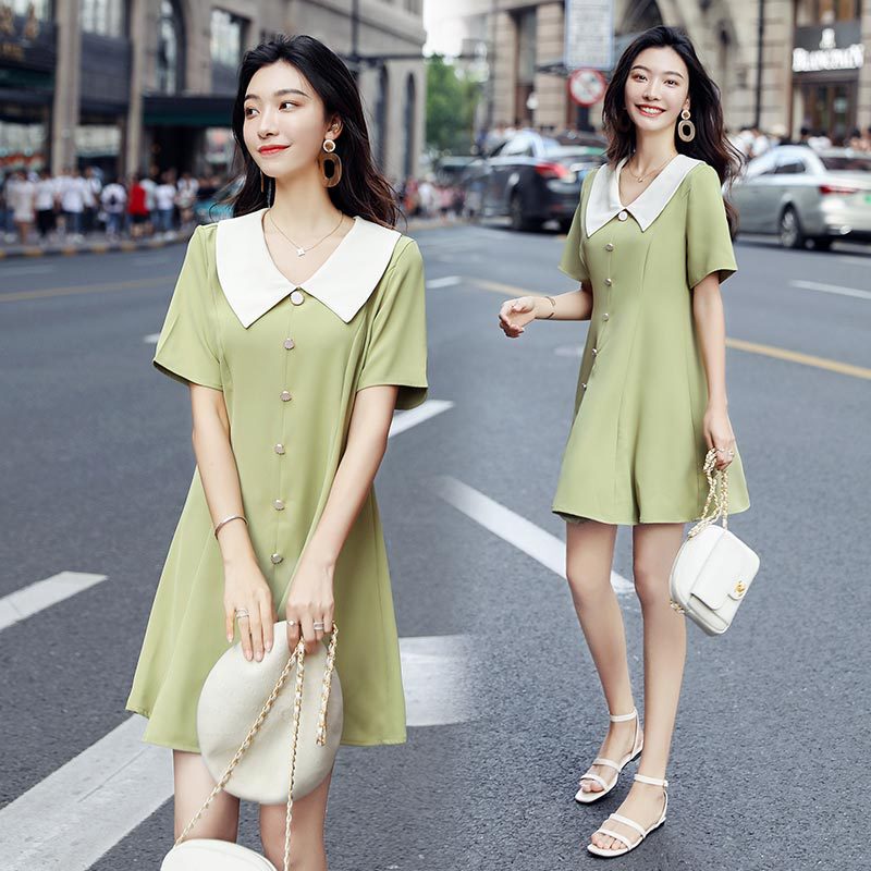 Papaya milk avocado green dress women's girlfriends and sisters Summer new online popular foreign-style two-piece suit Papaya milk avocado green dress women's girlfriends and sisters Summer new online popular foreign-style two-piece suit