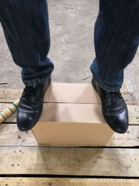 厂家供应 收纳邮政纸箱4#快递打包物流个性制作 飞机盒速封箱批发