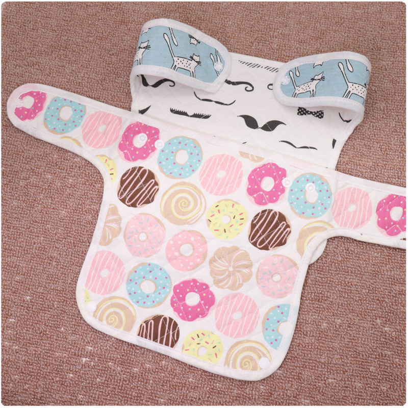 双面图案胸前背带口水巾AB卡通针织棉口水巾绗缝吸水防脏背带围嘴