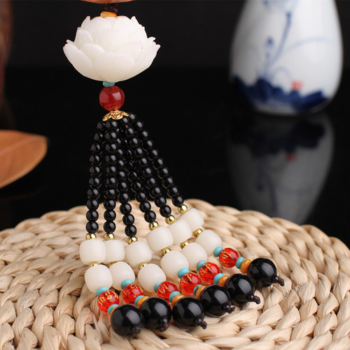 Hot selling car pendant cloth bag Maitreya rear view mirror car hanger three-dimensional carved lotus car interior supplies LJG03