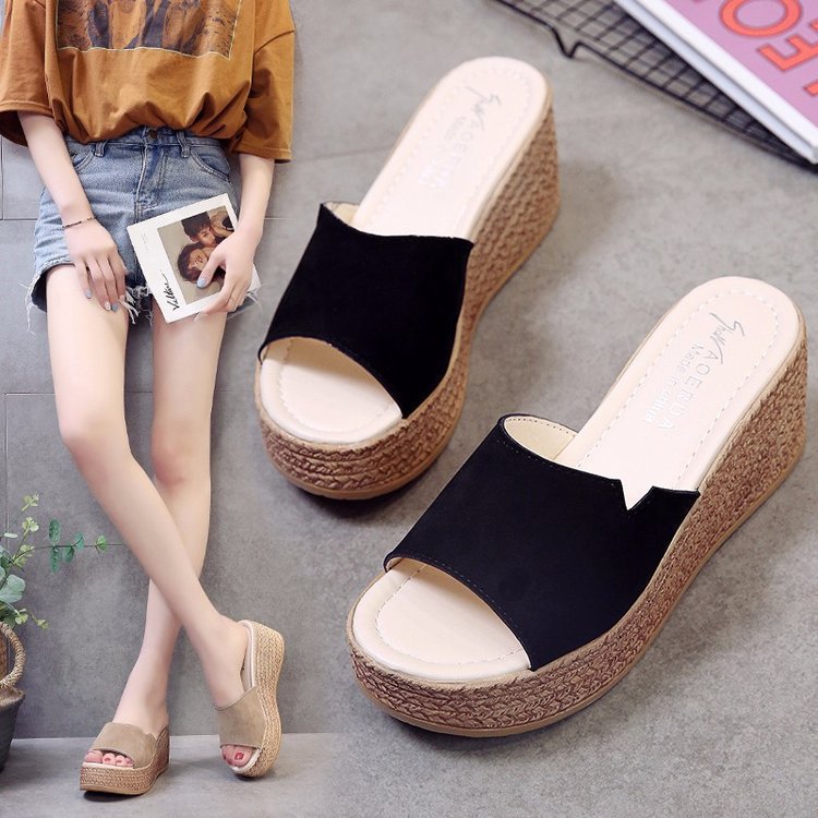 2019 slippers women's summer fashion wear Korean version waterproof platform slope heel cool drag thick bottom high heel muffin bottom word slippers