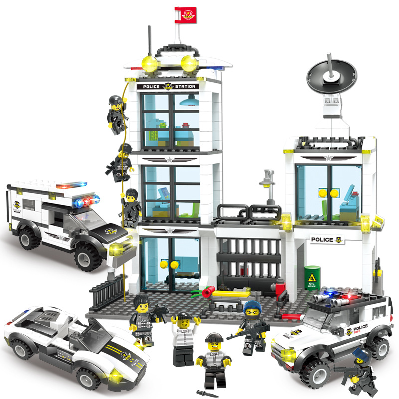 075-1, Специальная полицейская штормовая операция может бороться с 4 формами (818 зерен содержат 8 человек+оружие+сыр+инструкции)