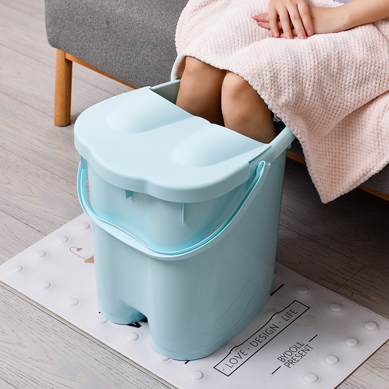 Manufacturers wholesale thickened foot washing bucket plastic Roller massage foot bath tub
