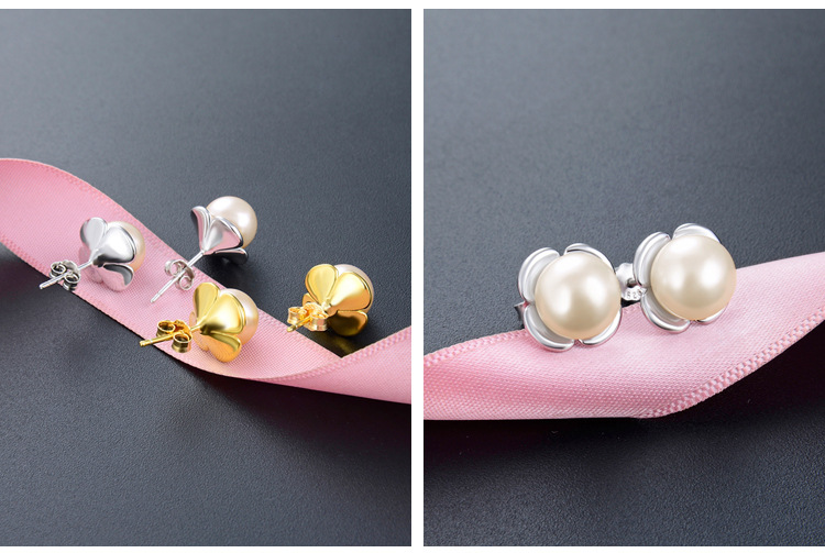 Korean Temperament Fashion Flower Pearl S925 Silver Small Bead Earrings display picture 2