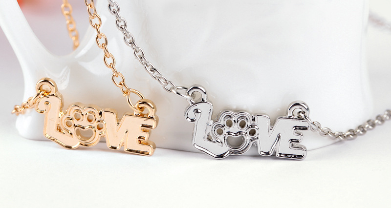 New  Fashion  Creative Letters Love Hollow Out Love Dog Claw Necklace Nihaojewelry Wholesale display picture 5