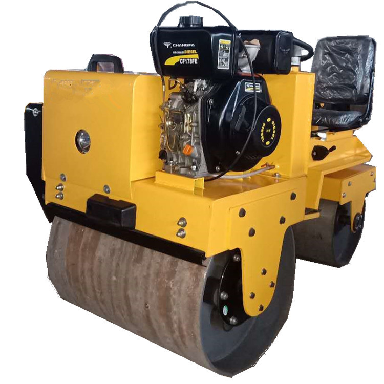 座驾式柴油压路机    850型双钢轮压路机   双钢轮柴油压实机