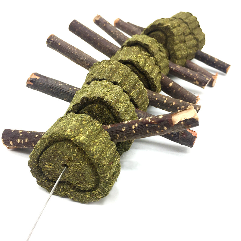 亚马逊兔子磨牙串草饼8块 苹果枝草饼串仓鼠豚鼠磨牙零食用品|ru