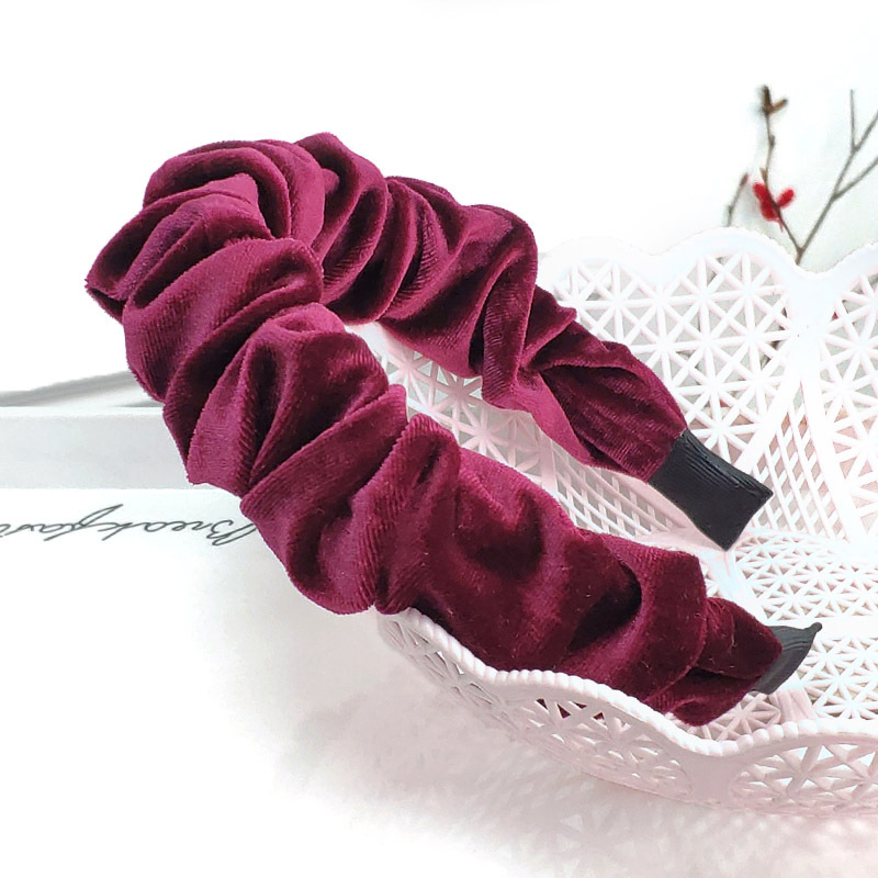 Fashion Retro Velvet Headband display picture 9