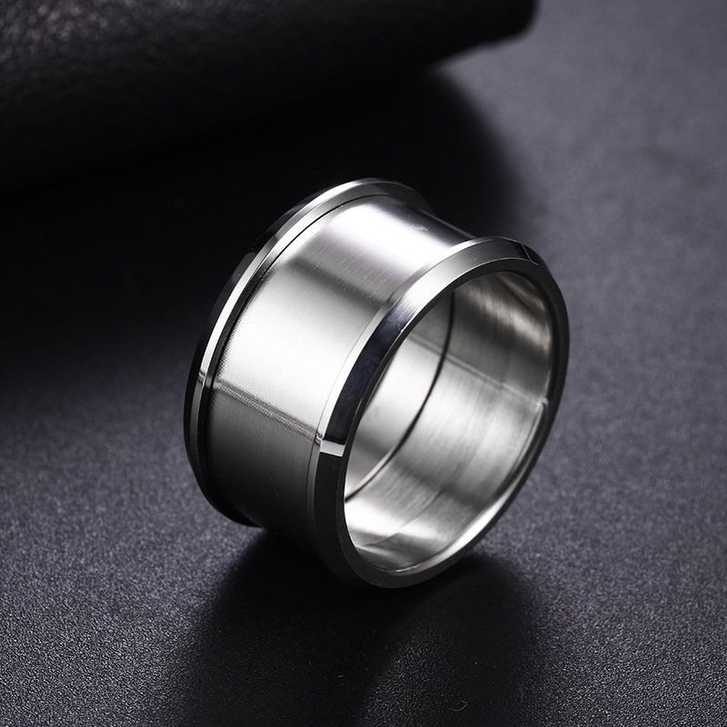 Fashion Geometric Titanium Steel Rings Polishing Stainless Steel Rings display picture 3