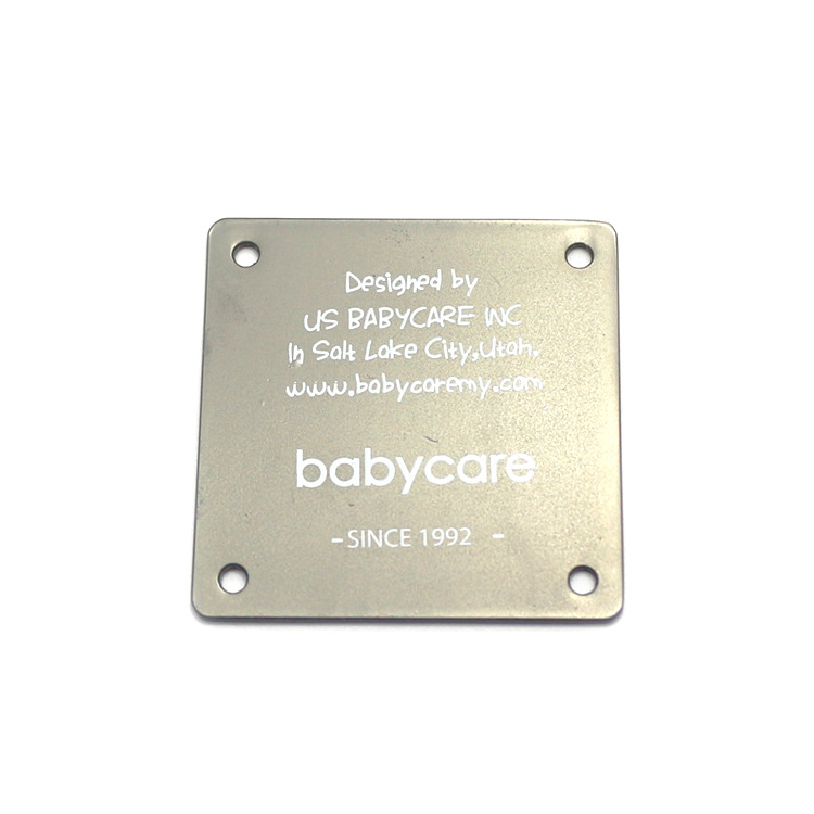 Jinxing button direct sales professional supply alloy tag can be customized logo can change the font