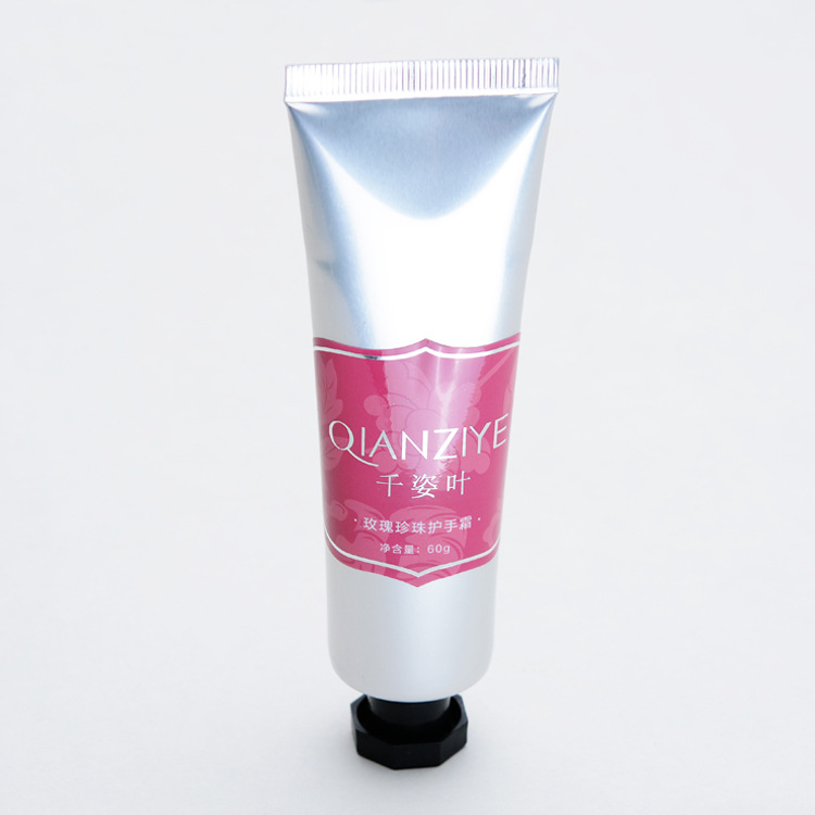 Delicate moisturizing nutritious hand cream from pearl, refreshing accessory, new collection