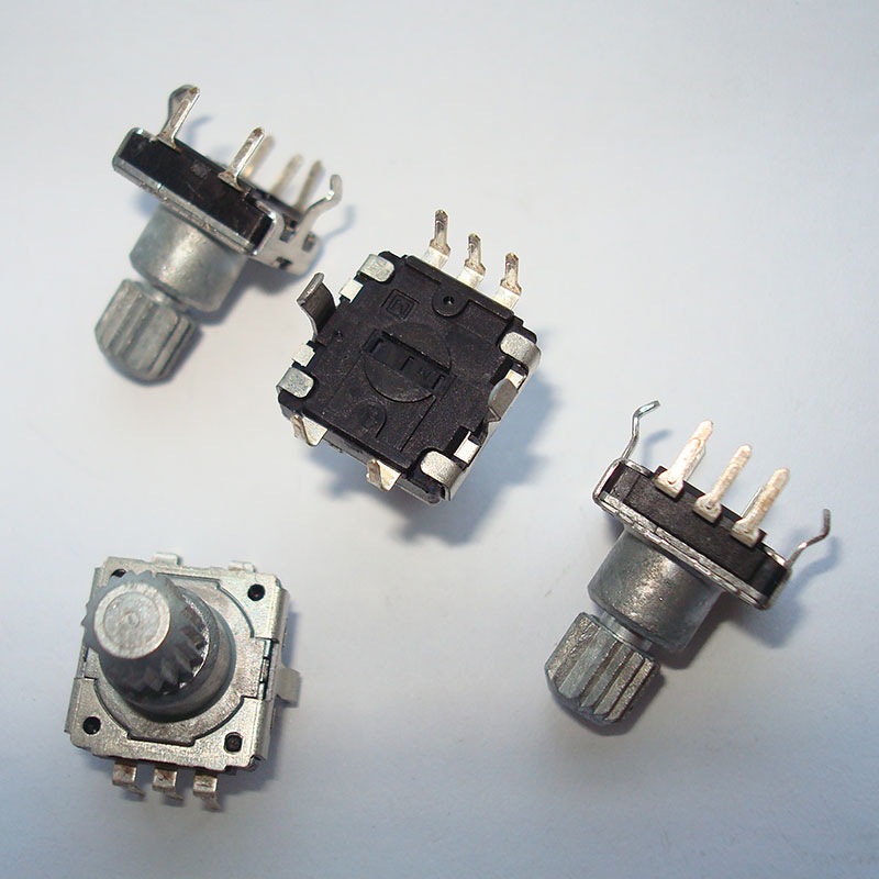 松下 EC11 汽车导航 音量  30位  10MM 梅花轴