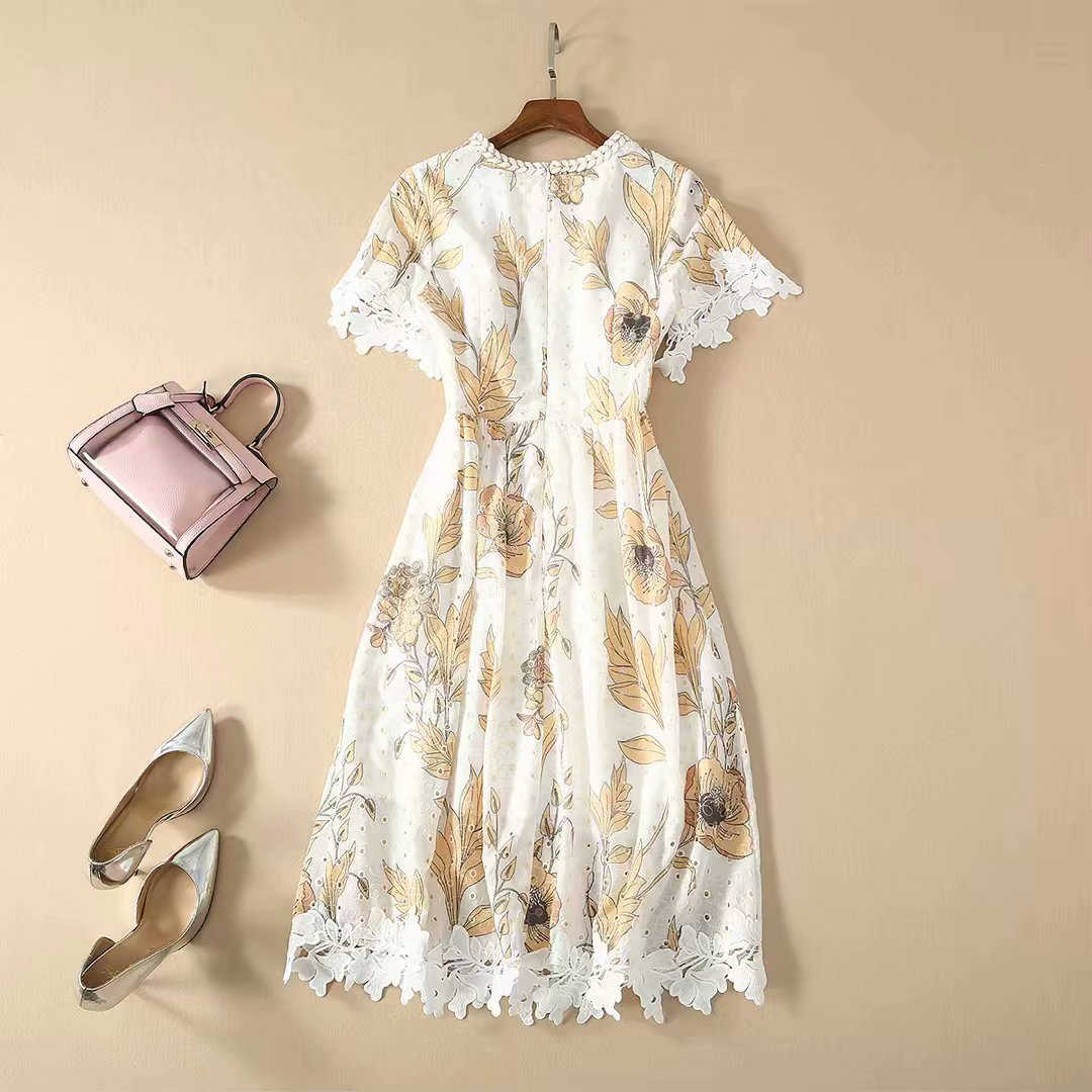 1225-01 花边辫子拼接连衣裙 码数SMLXL面料绣品+