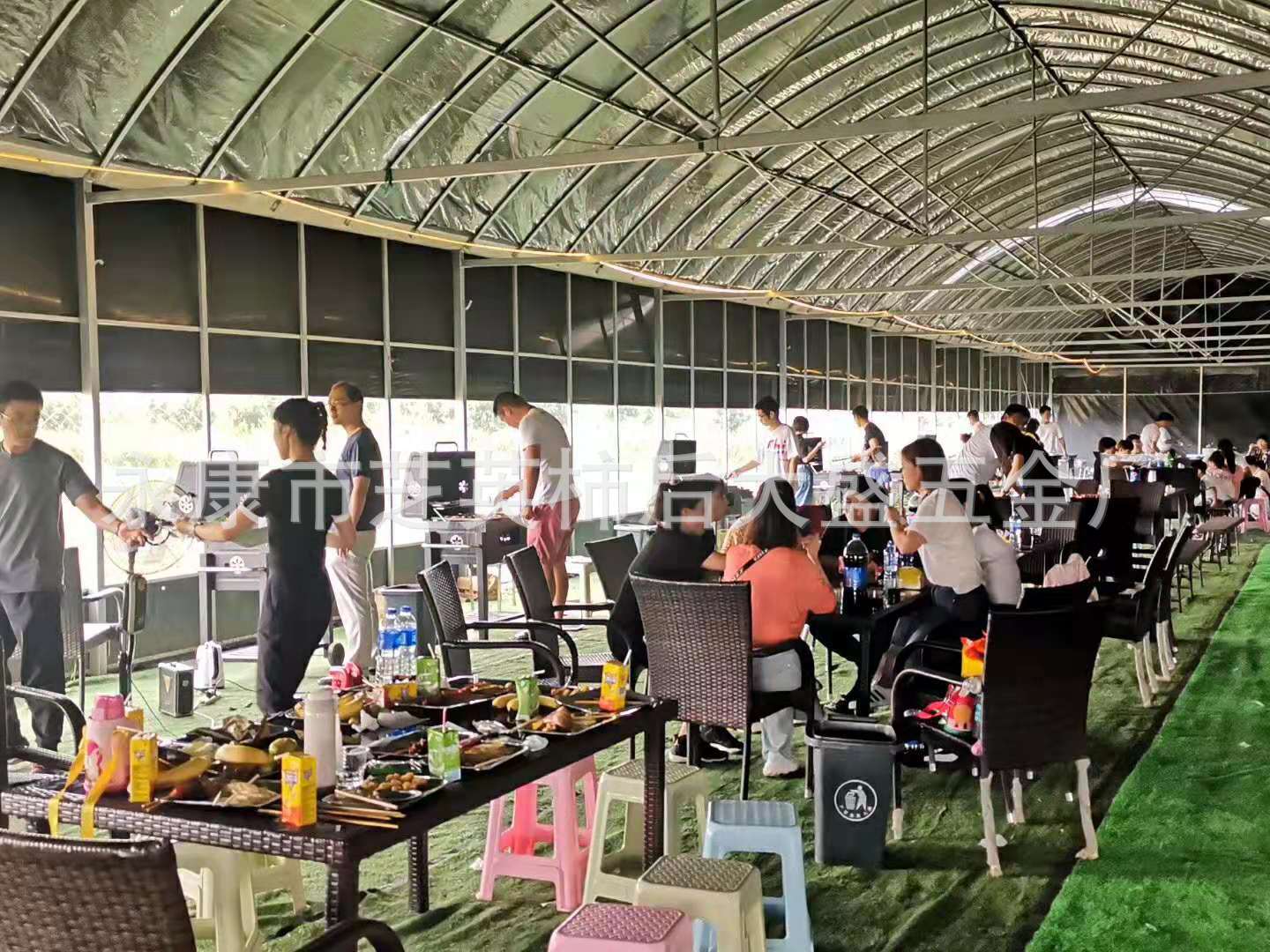 Suministro Directo de fábrica Nuevo Hogar quema Villa patio carbón parrilla barbacoa horno al aire libre para más 5 personas