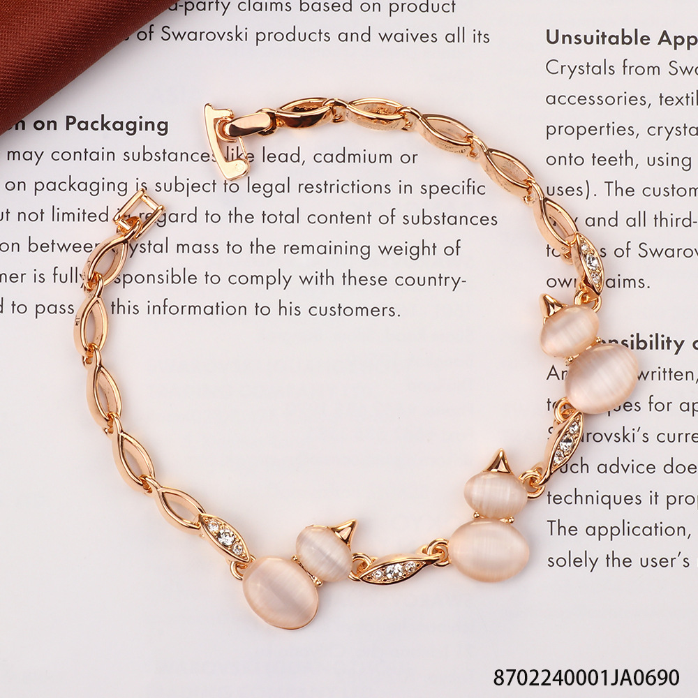 �¿�ʱ��è��ʯ��«��׹ƽ���Ҹ������µ��꾫������Ů����������