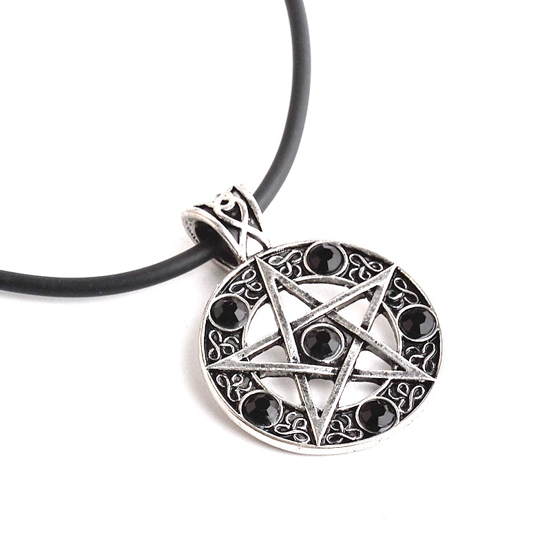 Hot Sale Retro Satan Logo Pentagram Diamond Pendant Necklace Wholesale Nihaojewelry display picture 4