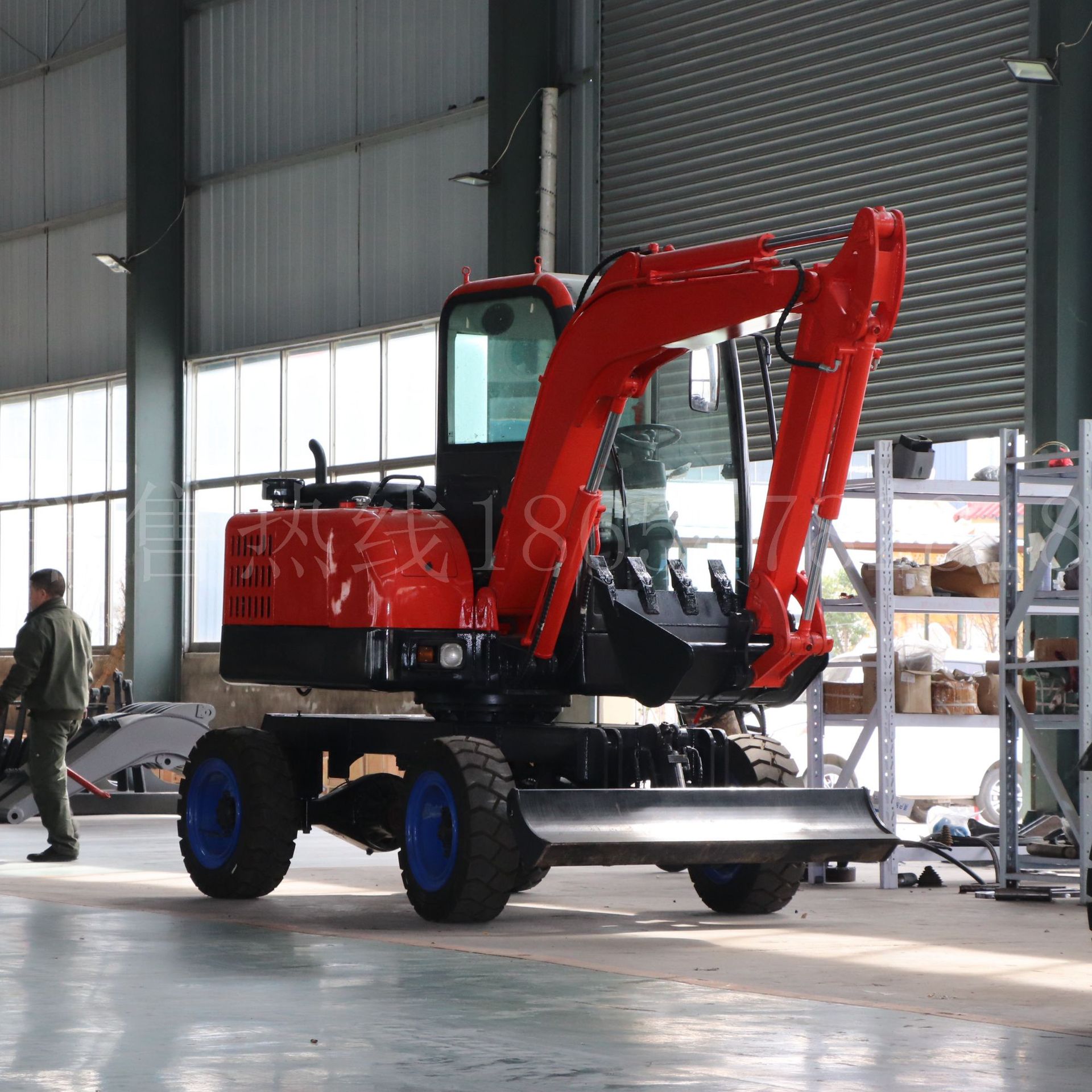 轮式挖掘机 挖掘机配件 抓木机劲工质量过硬售后有保障