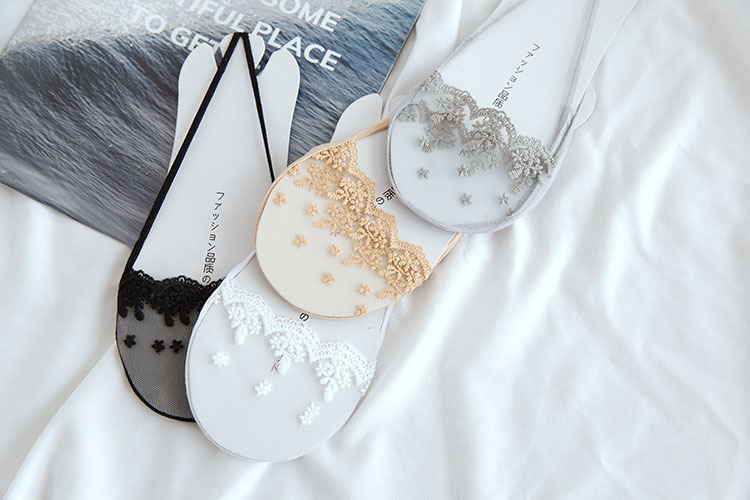 10621357893 628334584