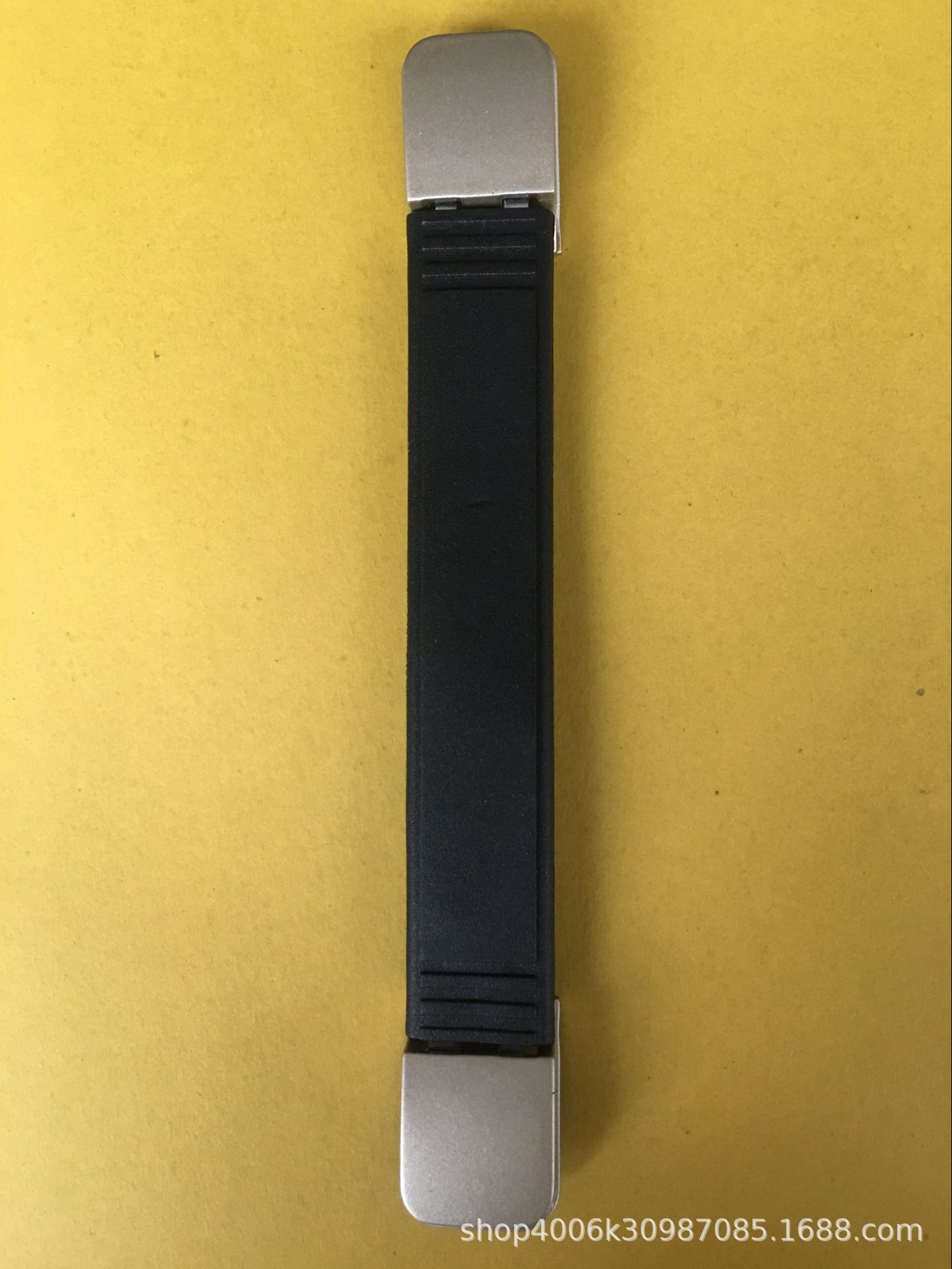 背包定制:打开新潮流世界的钥匙