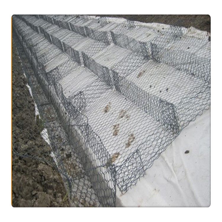 （ 厂商）2020防洪镀锌石笼网  铅丝石笼网 防护网