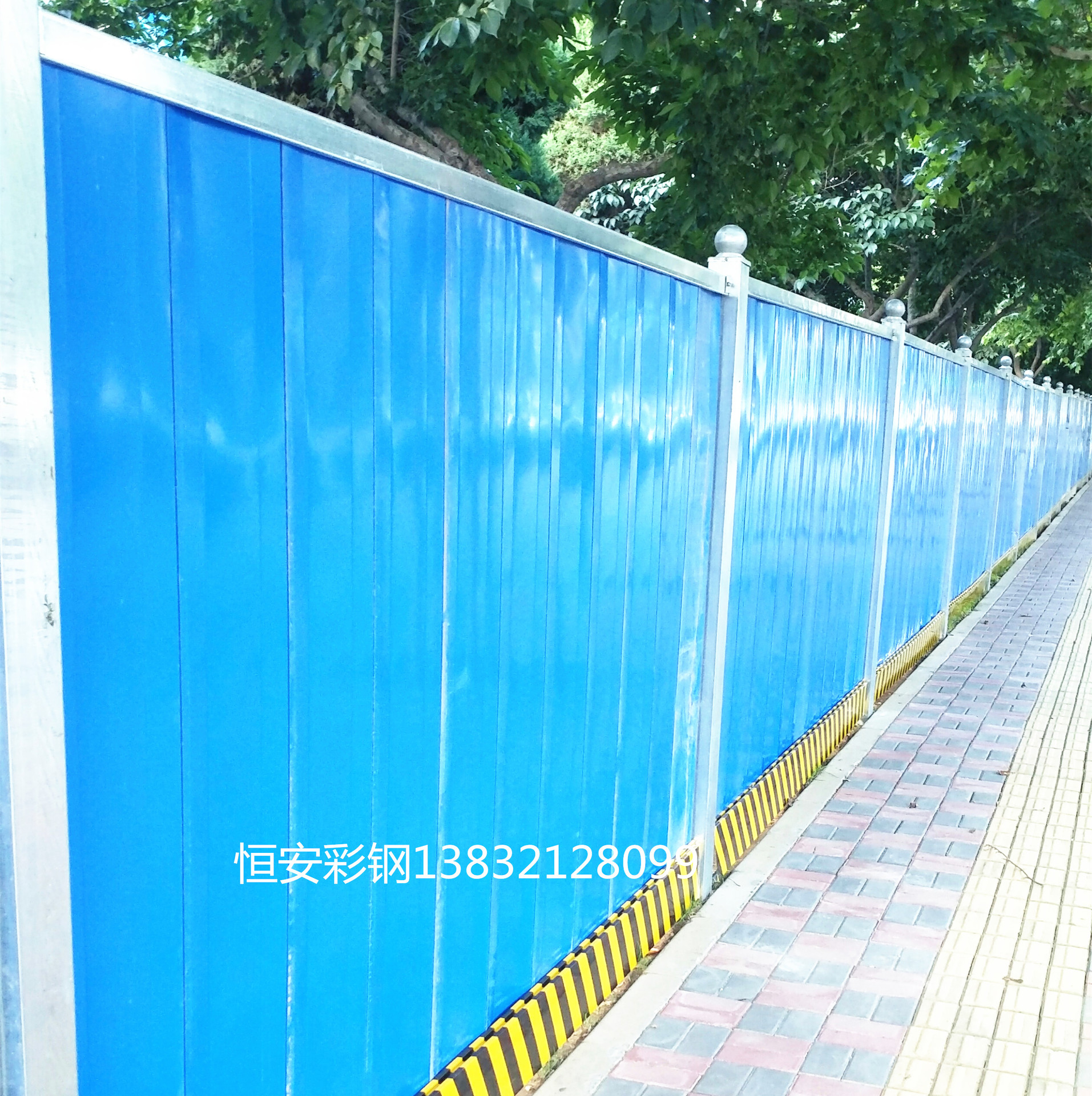 石家庄批发销售各种型号单板，彩钢瓦，彩钢围挡板，临时围挡板