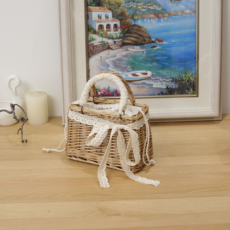 Women's Medium Straw Solid Color Vacation Beach Ribbon Weave Square String Beach Bag display picture 7