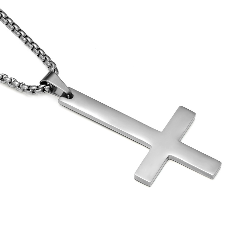Retro Stainless Steel St. Peter's Inverted Cross Pendant Necklace Wholesale Nihaojewelry display picture 12