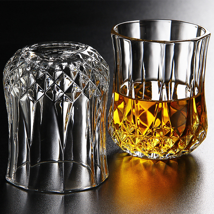 Transparent glass wineglass for whiskey