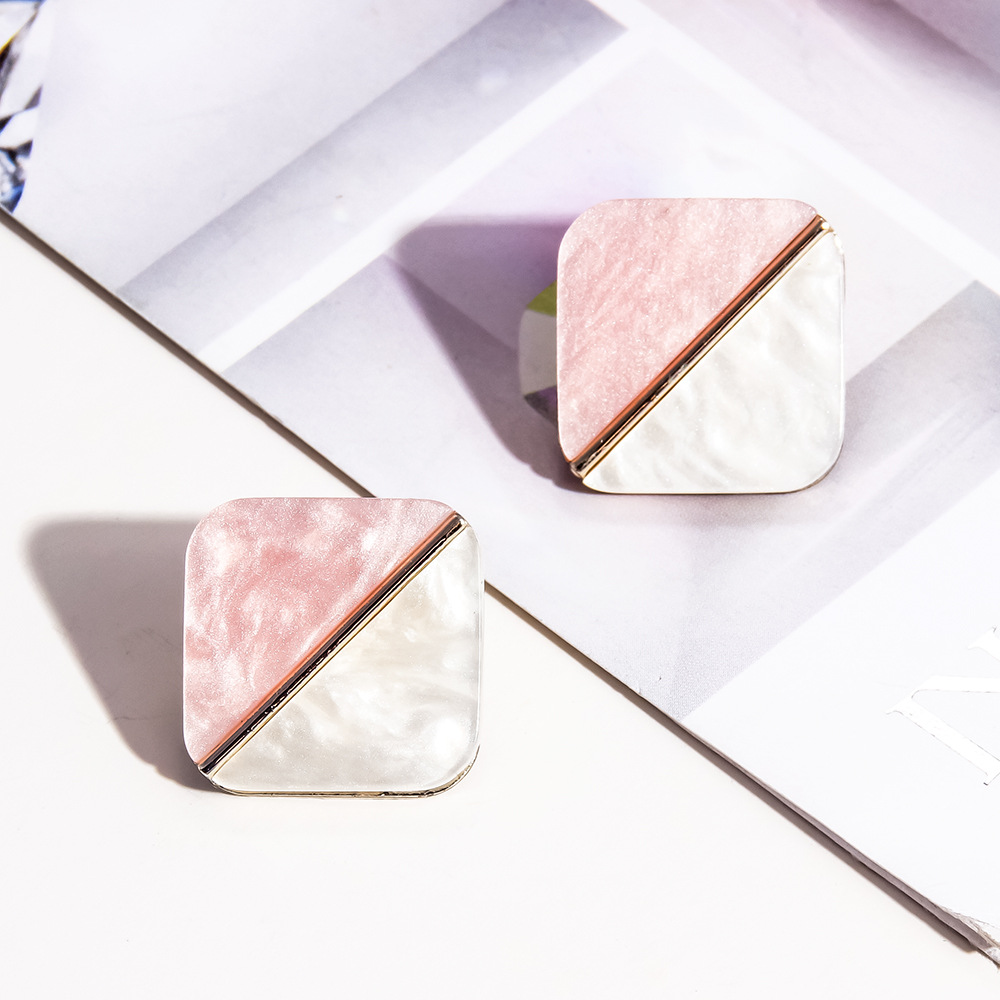 Wholesale Jewelry Retro Color Matching Rhombus Stitching Earrings Nihaojewelry display picture 5