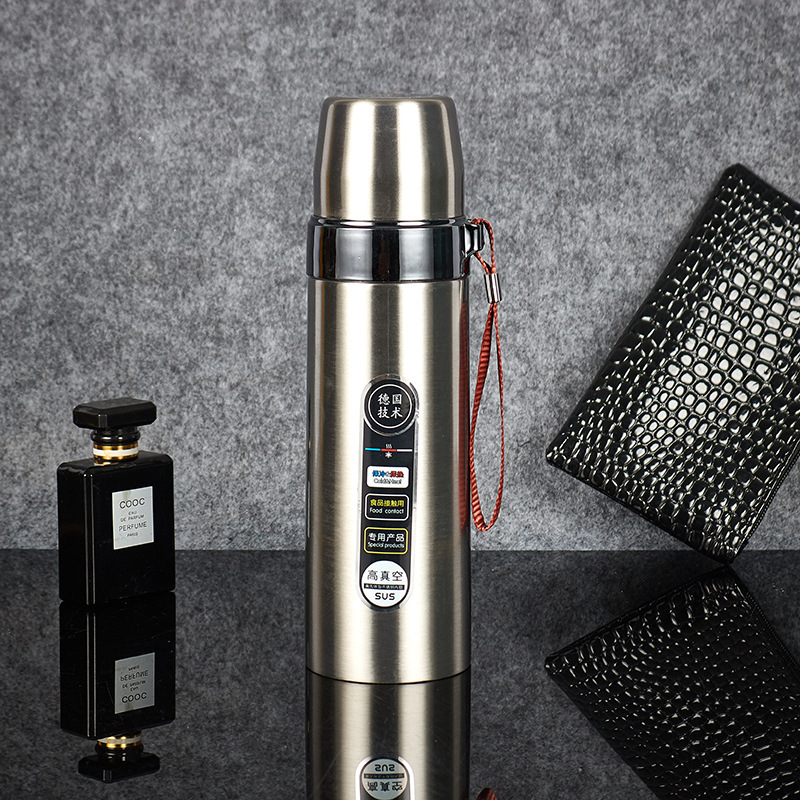 11852553079_755741044