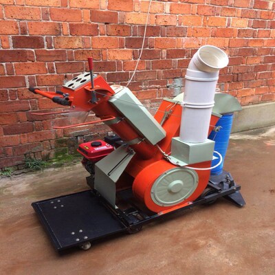 Self-propelled Plastic grain Chicken Bagging machine foodstuff grain Compound fertilizer Bagging machine