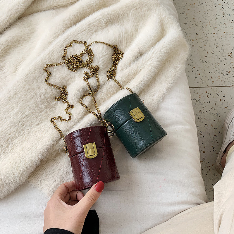 轻奢复古港风斜挎包时尚百搭小包包 网红MINI小圆包锁扣单肩包潮