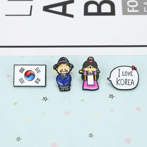 New foreign trade cartoon Hanbok character Korean flag brooch Couple travel souvenir lapel pin
