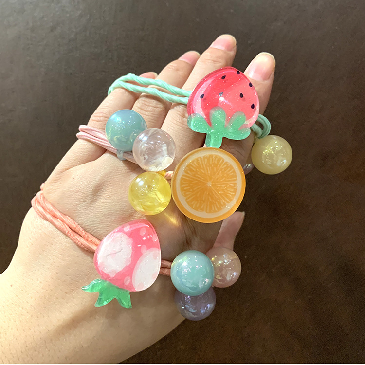 Fruta Linda Cuerda Para El Cabello Verano Fresca Cabeza De Fresa Cuerda Coreana Anillo Para El Cabello Banda De Goma Mujeres display picture 11