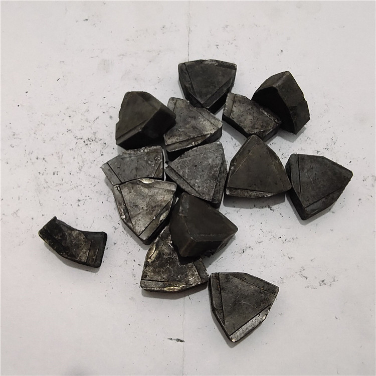 河北废钨钢刀片回收价格  高速钢  丝锥钨合金