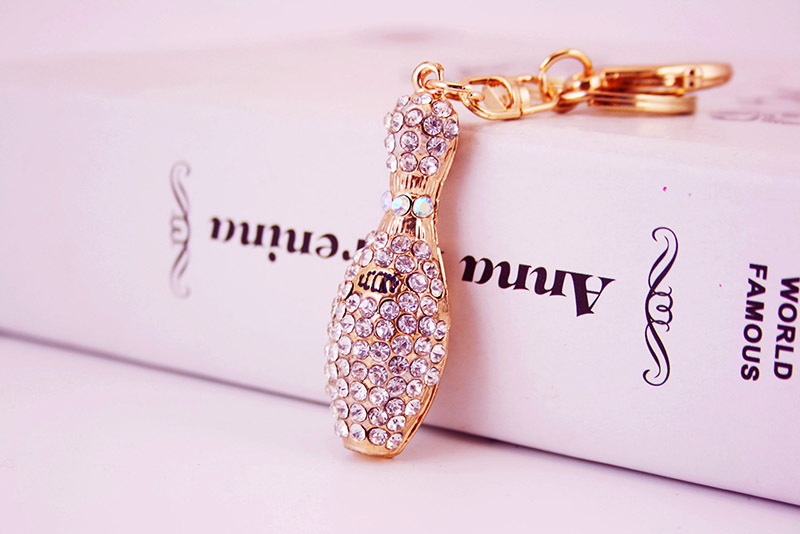 30g Weight Alloy, Metal Material Heart Pattern Women'S Gender White, Pink, Blue, Champagne Color Diamond-studded Crystal Bowling Shape Car Key Chain 4