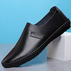 Leather shoes for men spring new style slip-on breathable bean shoes cross-border wholesale men's casual shoes soft sole men's shoes